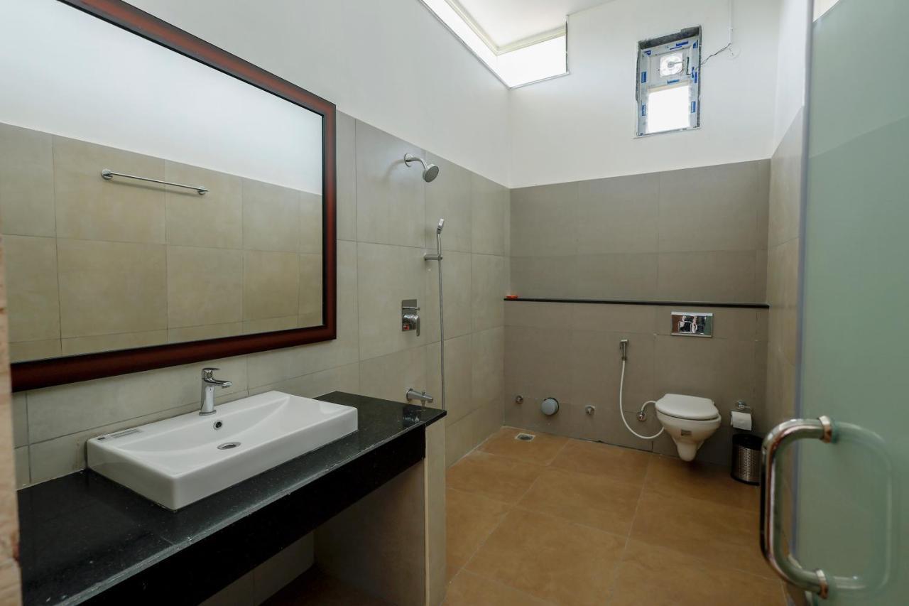 Falcon Suites Whitefield Bangalore Exterior foto